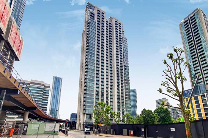 1 Bedroom Flat To Rent In Pan Peninsula, Canary Wharf, London, E14