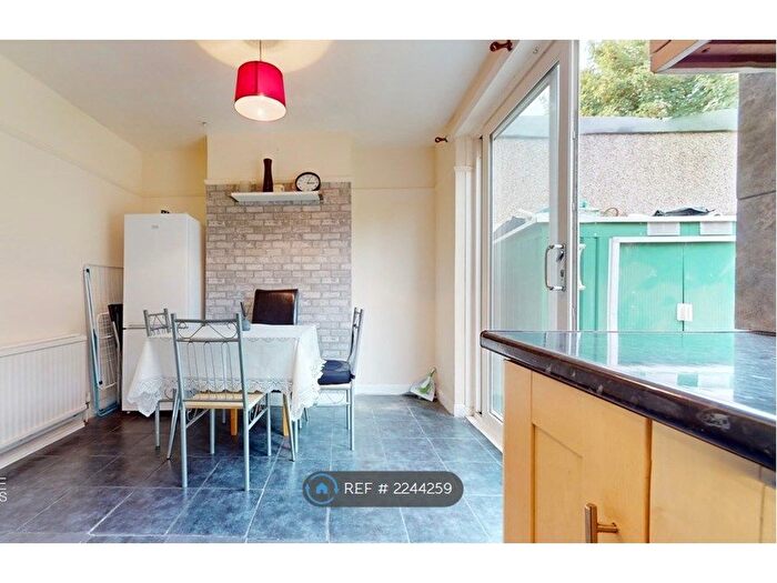 3 Bedroom Terraced House To Rent In Overton Road, London, SE2