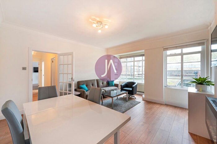 1 Bedroom Flat To Rent In Rossmore Court, Park Road, London, NW1