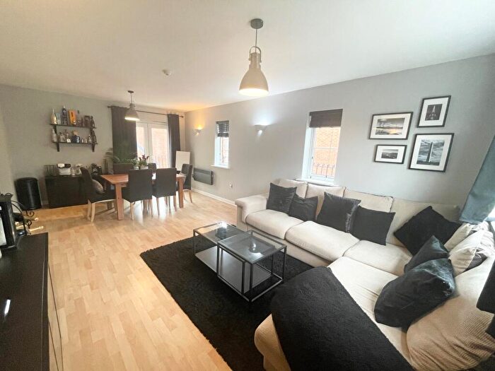 2 Bedroom Apartment To Rent In Serif Close, Carrington Point, NG5