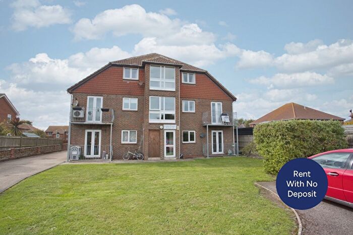 1 Bedroom Flat To Rent In Golf Road, Deal, Kent, CT14