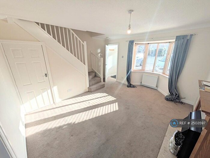 2 Bedroom Terraced House To Rent In Wentworth Avenue, Emley, HD8