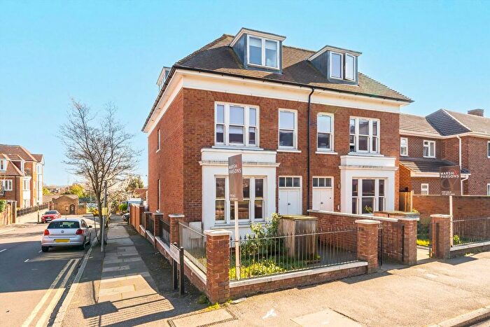 6 Bedroom Semi Detached House For Sale In Worple Road, Wimbledon, SW19