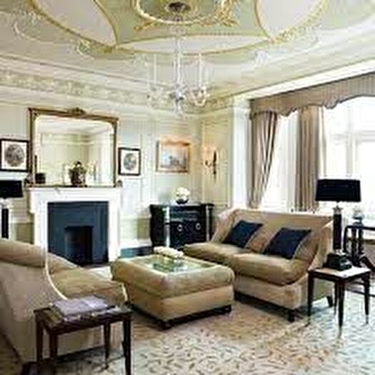 3 Bedroom Flat To Rent In North Audley Street, London, W1K