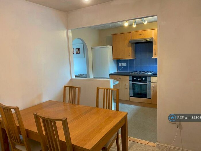 3 Bedroom Detached House To Rent In Jellicoe Avenue, Bristol, BS16