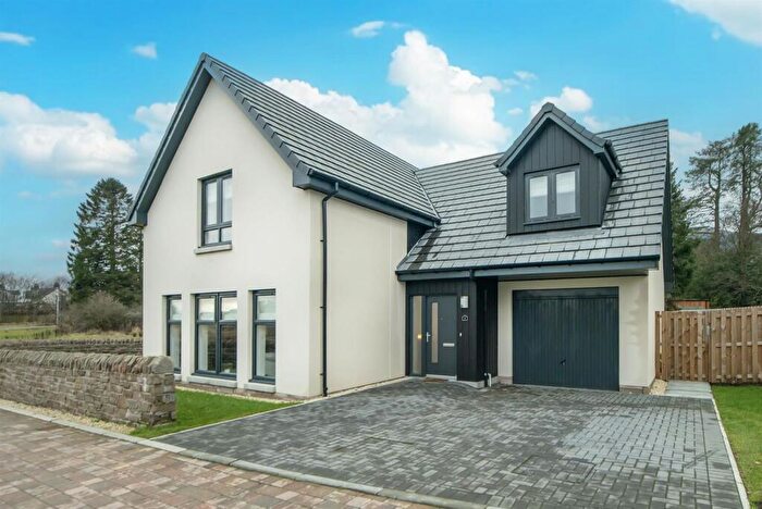 4 Bedroom House For Sale In Meadowside Crescent, Muckhart, FK14