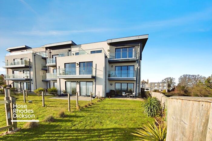 2 Bedroom Apartment For Sale In Grange Road, Sandown, Isle Of Wight, PO36