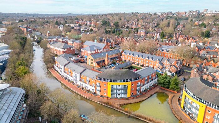 3 Bedroom Apartment For Sale In Park Wharf, Nottingham, NG7