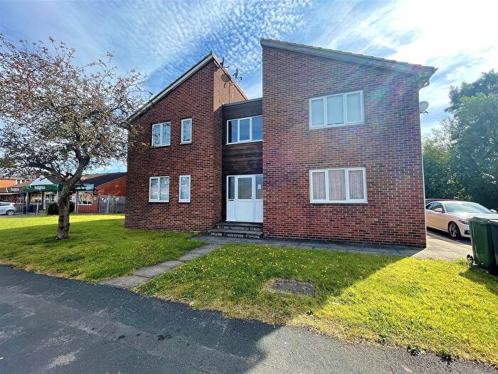 Studio To Rent In Sycamore Road, Barlby, YO8