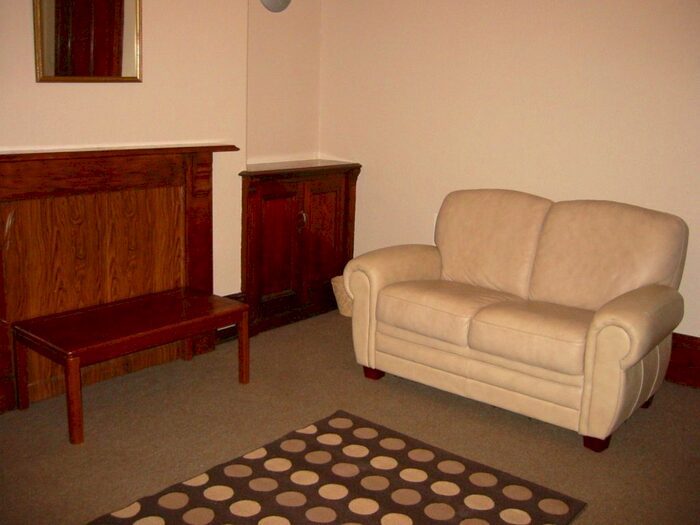 2 Bedroom Flat To Rent In Fonthill Road, Flat, St Floor Right, Aberdeen, AB11