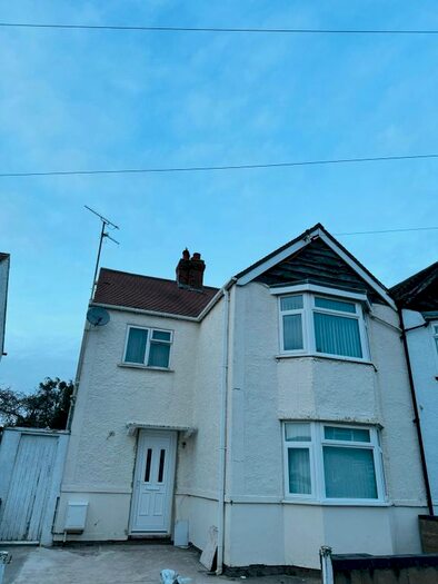 4 Bedroom Semi-Detached House To Rent In Coverley Road, Oxford, OX3