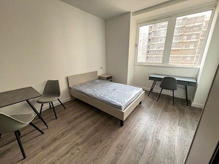 Studio To Rent In City Centre, SO14