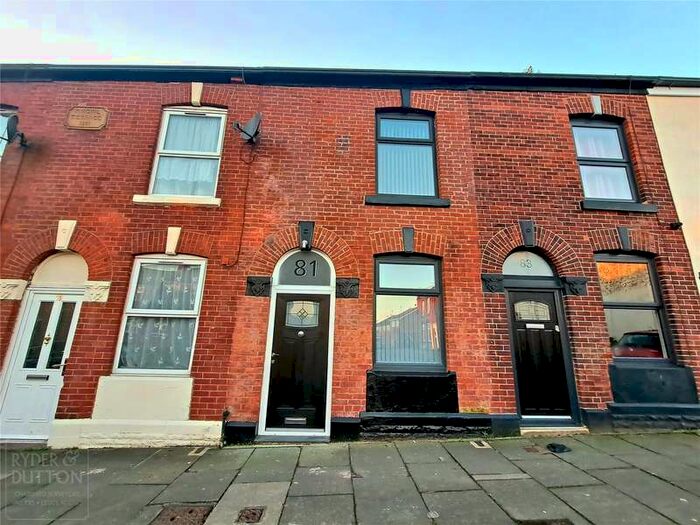 2 Bedroom Terraced House To Rent In Kings Road, Ashton-under-lyne, OL6