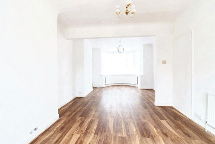 3 Bedroom Semi Detached House To Rent In Sancroft Road, London, HA3