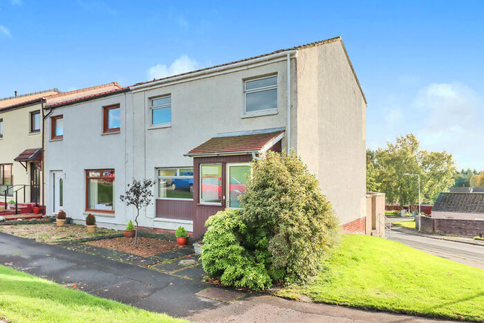 3 Bedroom End Of Terrace House To Rent In East Baldridge Drive, Dunfermline, Fife, KY12