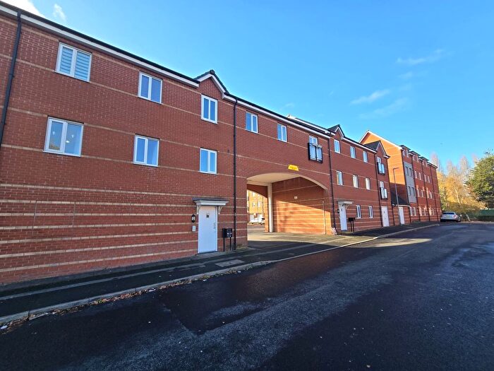 2 Bedroom Flat For Sale In Merton Way, Walsall, WS2