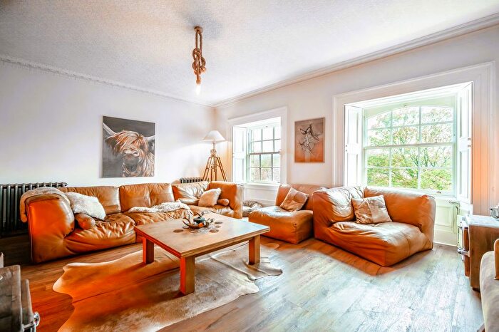 4 Bedroom Flat For Sale In Marshall Place, Perth, PH2