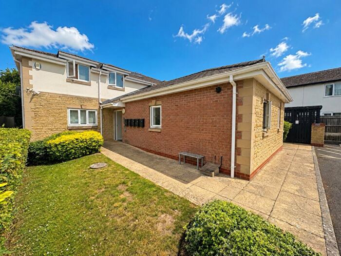 2 Bedroom Flat To Rent In Shire Lodge Close, Corby, NN17