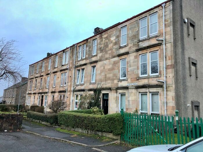 2 Bedroom Flat To Rent In Auchinleck Terrace, Inverclyde, PA14