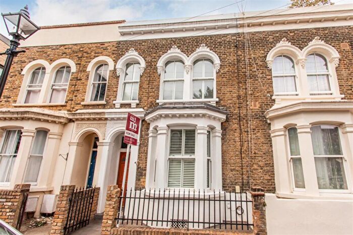 3 Bedroom Terraced House For Sale In Strahan Road, Mile End, E3