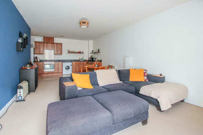2 Bedroom Apartment To Rent In Elder Court, Hertford, SG13