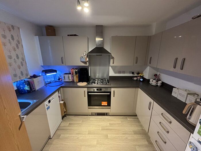 3 Bedroom End Of Terrace House For Sale In Harrier Way, Market Deeping, Cambridgeshire, PE6