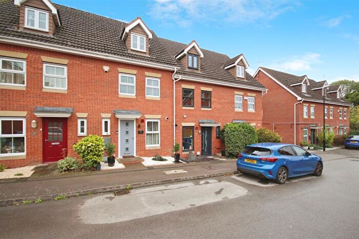 3 Bedroom Terraced House For Sale In William Kirby Close, Coventry, CV4