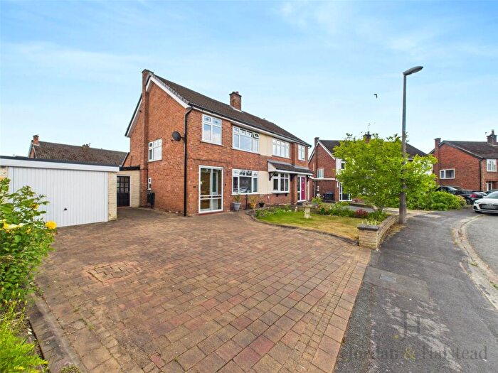 3 Bedroom Semi-Detached House For Sale In Prospect Drive, Davenham, Northwich, Cheshire, CW9