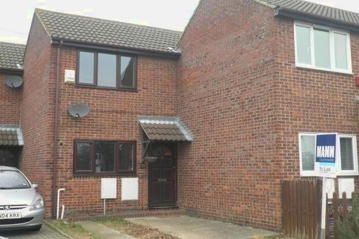 2 Bedroom Property To Rent In Clifton Road, Gillingham, ME7