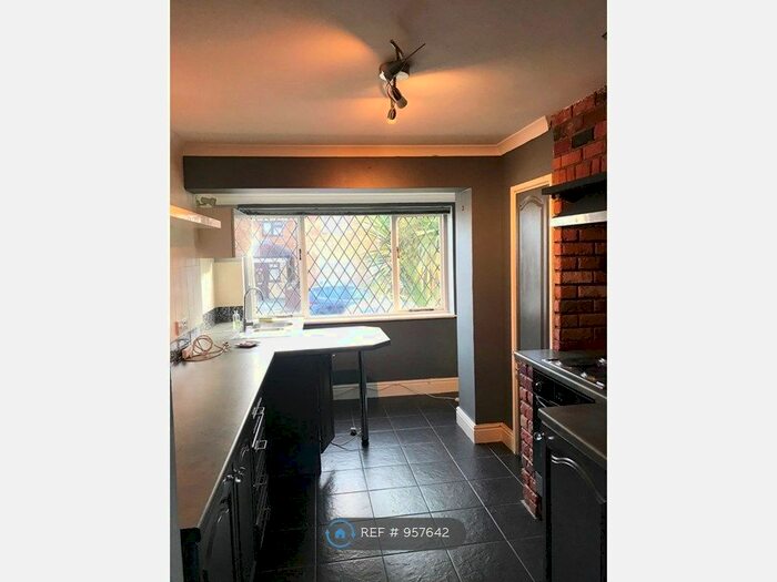 2 Bedroom Semi-Detached House To Rent In Fairlop Gardens, Basildon SS14