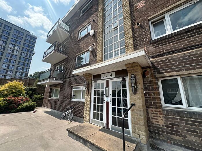 2 Bedroom Property To Rent In Fulwood Park Mansions, Sheffield, S10