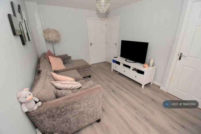 2 Bedroom End Of Terrace House To Rent In Paragon Way, Coventry, CV6