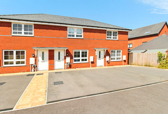 3 Bedroom Terraced House For Sale In Purdy Close, Upper Lighthorne, CV33