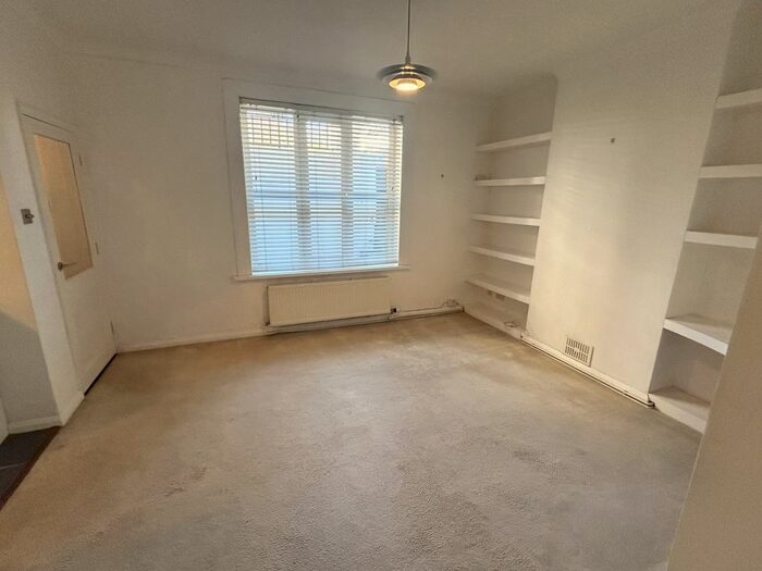 1 Bedroom Flat To Rent In Clarendon Road, Hove, BN3