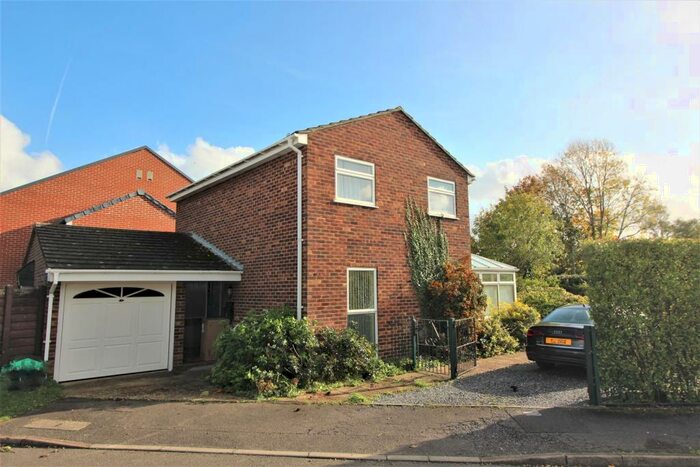 3 Bedroom Detached House To Rent In Dunluce Gardens, Pangbourne, RG8