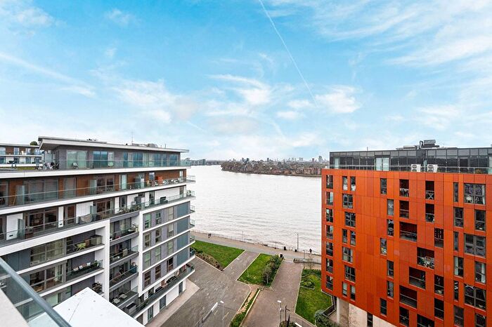 3 Bedroom Flat For Sale In Poldo House, Greenwich, London, SE10