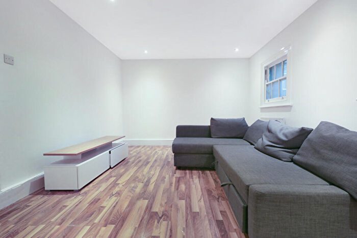 1 Bedroom Flat To Rent In Canonbury Lane, Islington, London, N1