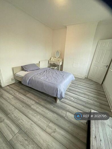 3 Bedroom Terraced House To Rent In Seymour Avenue, London, N17