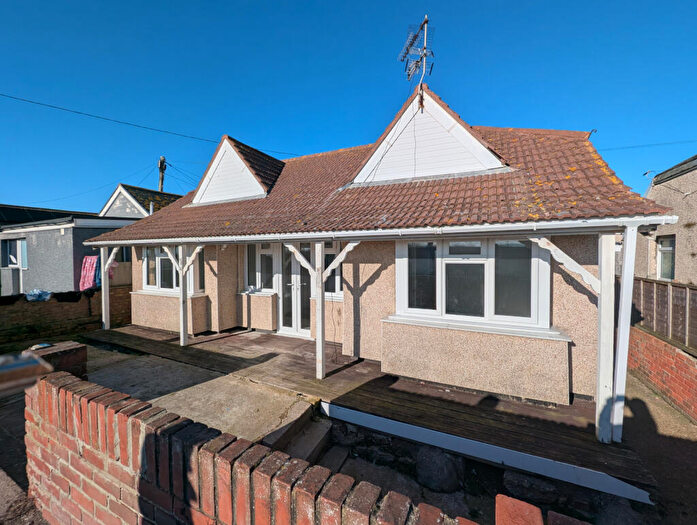 3 Bedroom Detached Bungalow To Rent In Brooklands, Jaywick, Essex, CO15