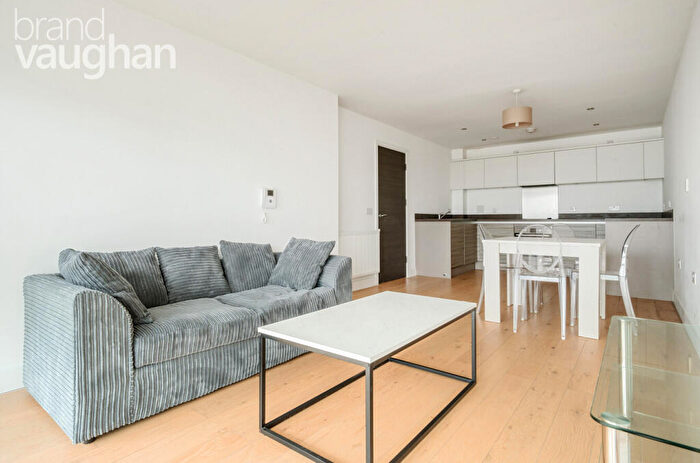 2 Bedroom Flat To Rent In The Boardwalk, Brighton Marina Village, Brighton, East Sussex, BN2