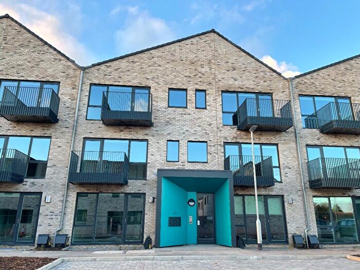 2 Bedroom Apartment To Rent In Honeysuckle Walk, Southmead, Bristol, BS10