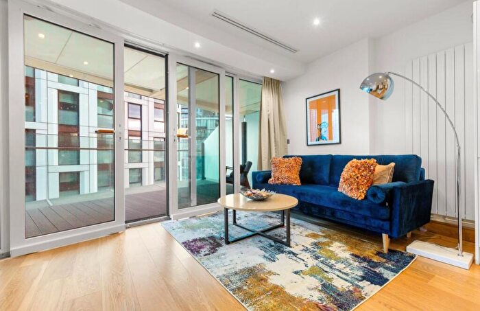 1 Bedroom Apartment For Sale In Arena Tower, Crossharbour Plaza, London, E14