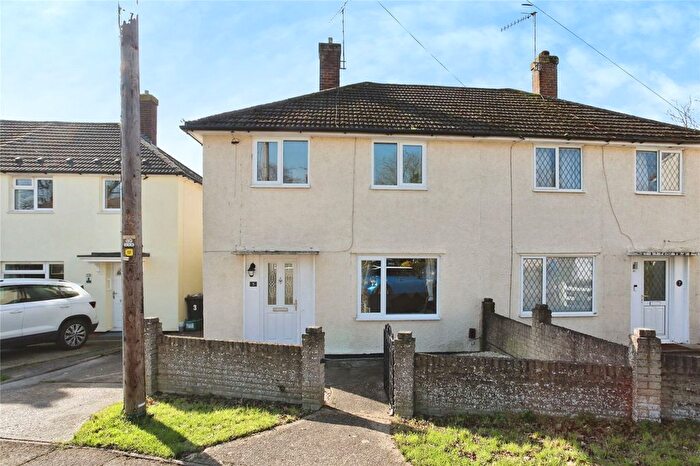 2 Bedroom Semi Detached House For Sale In Wilson Road, Tonbridge, Kent, TN10