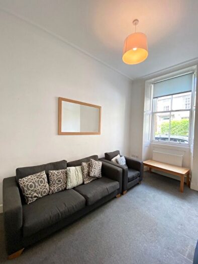 4 Bedroom Flat To Rent In Grange Loan, Edinburgh, EH9