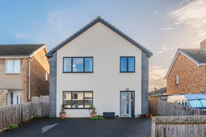 4 Bedroom Detached House For Sale In Woodland Road, Nailsea, BS48