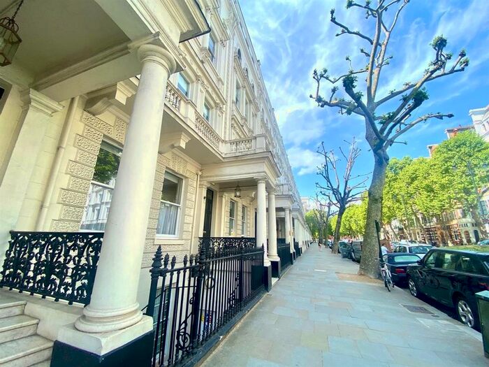 2 Bedroom Flat To Rent In Queen's Gate, London, SW7