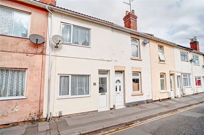 2 Bedroom Terraced House For Sale In Albion Street, Town Centre, Swindon, SN1