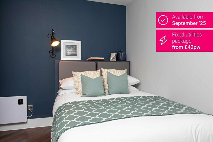 1 Bedroom Apartment To Rent In Princess Street, Manchester, Greater Manchester, M1