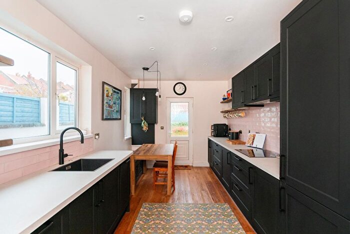 3 Bedroom Terraced House For Sale In Winchester Road, Brislington, BS4