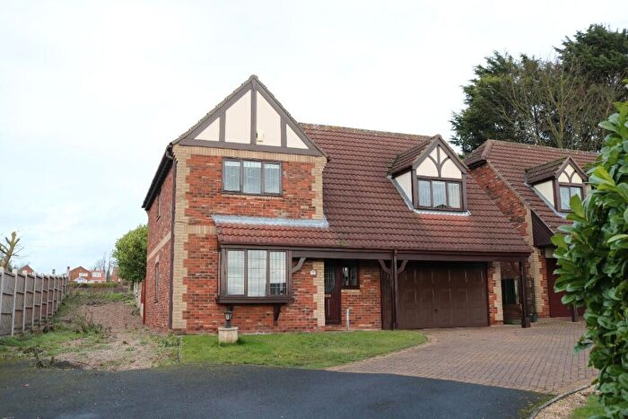 4 Bedroom Detached House For Sale In Binks Court, Brethergate, Westwoodside, DN9